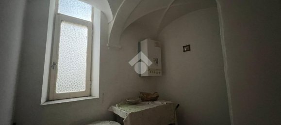 Здание с 8 комнатами в Вероли, Италия № 159791 17