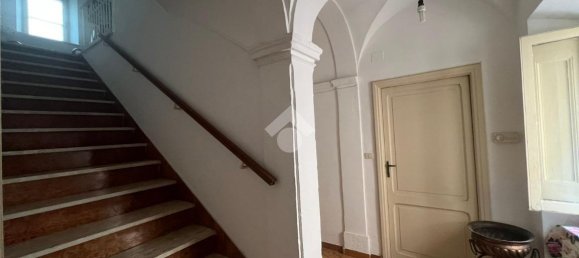 Здание с 8 комнатами в Вероли, Италия № 159791 20