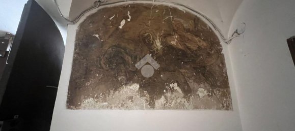 Здание с 8 комнатами в Вероли, Италия № 159791 11