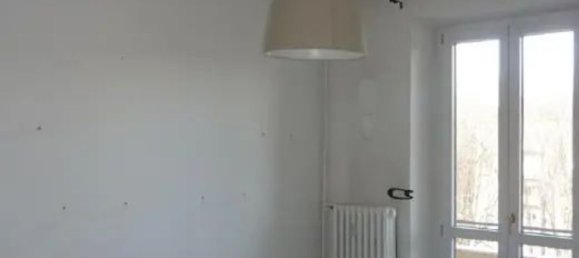 3 rooms Apartment in Turin, Italy No. 207075 11