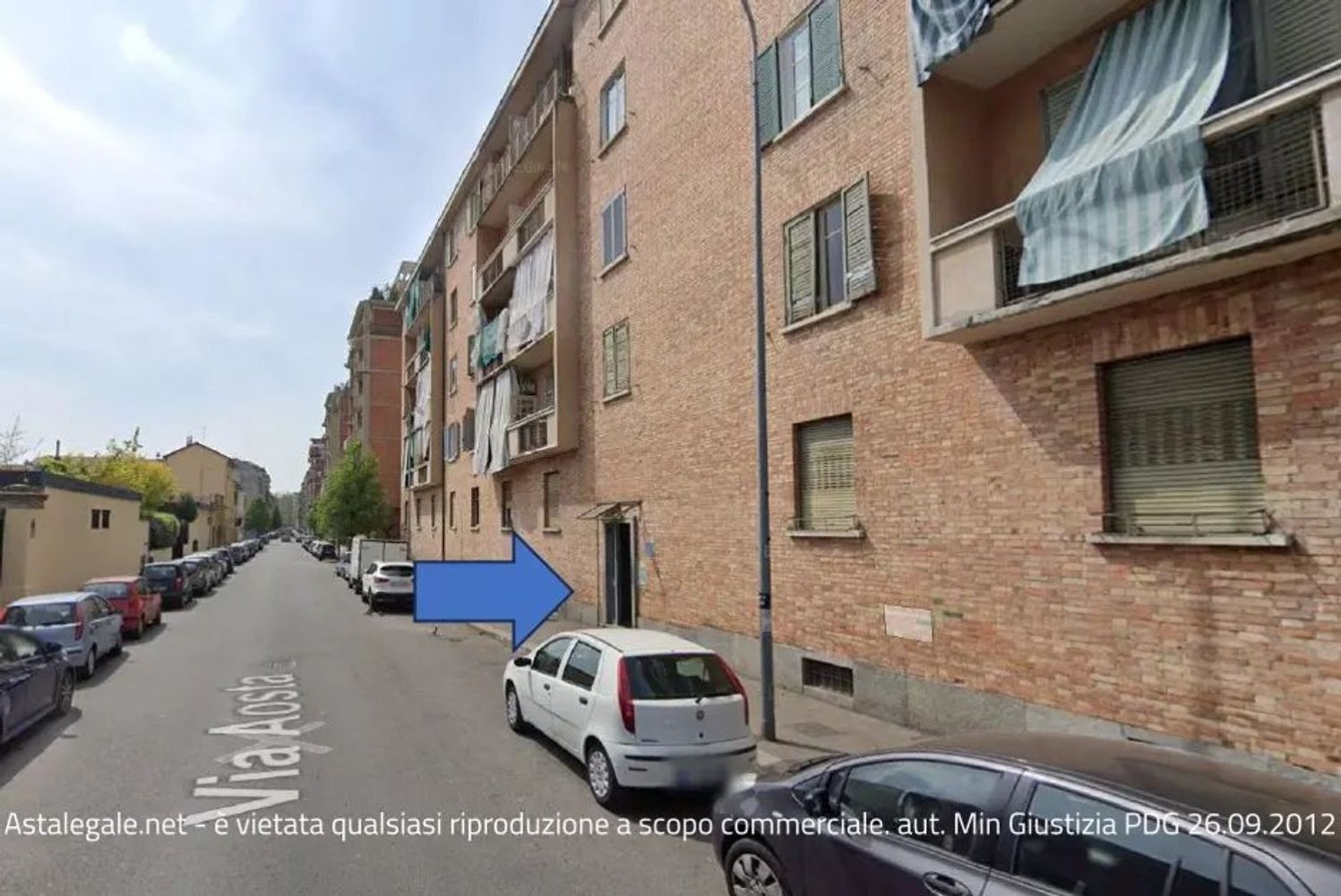 3 rooms Apartment in Turin, Italy No. 207075