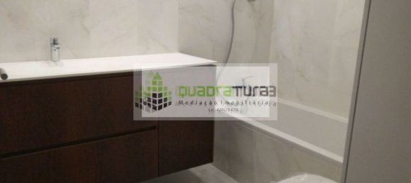 Apartamento T4 em Porto, Portugal N.º 78899 16