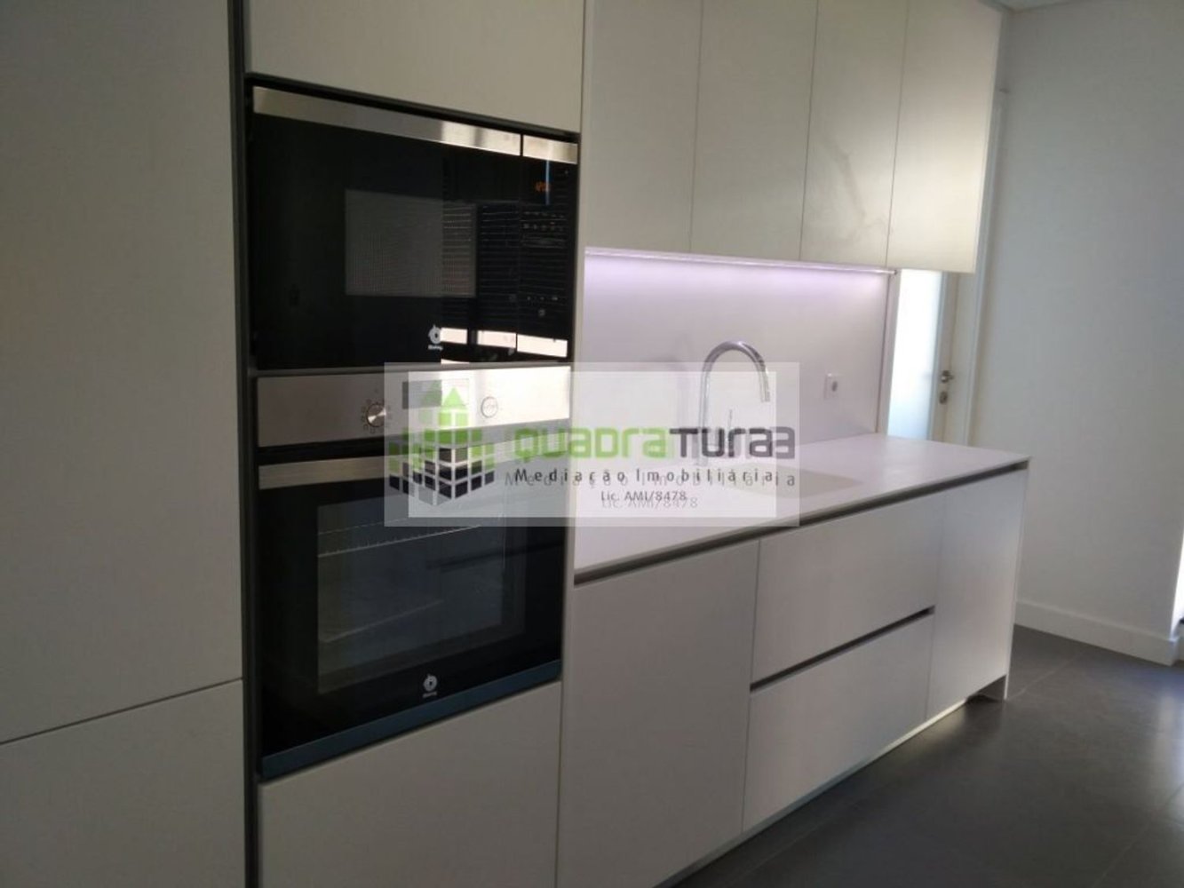 Apartamento T4 em Porto, Portugal N.º 78899