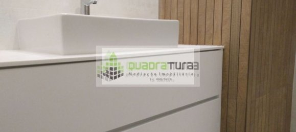 Apartamento T4 em Porto, Portugal N.º 78899 11