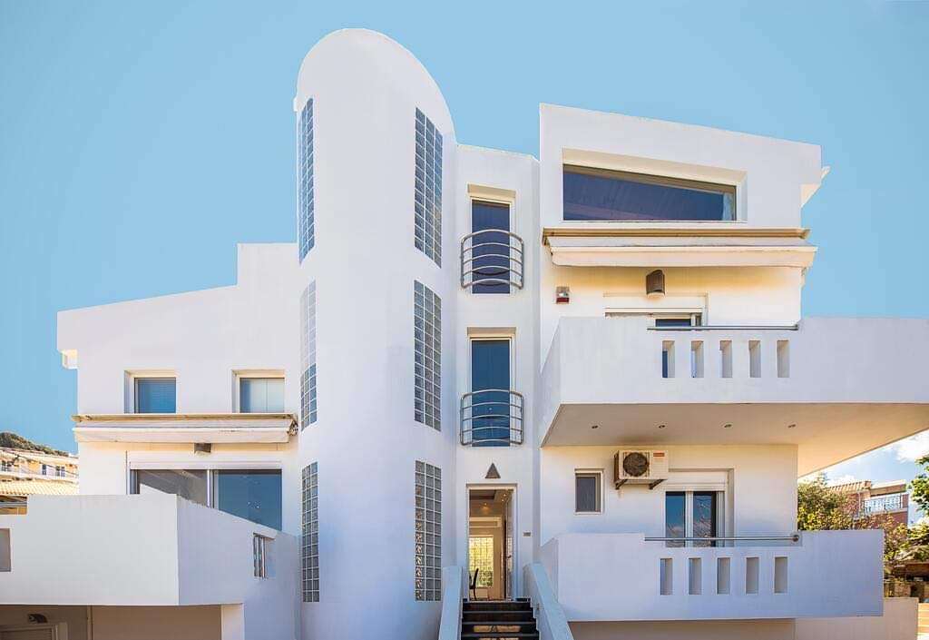 Недвижимость с 5 спальнями в Закинтос, Греция № 8569