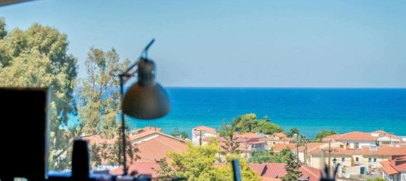 Недвижимость с 5 спальнями в Закинтос, Греция № 8569 17