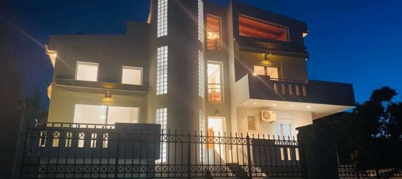 Недвижимость с 5 спальнями в Закинтос, Греция № 8569 15