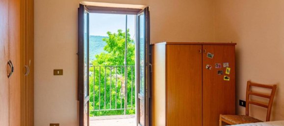 3 rooms Apartment in Borgorose, Italy No. 34325 18