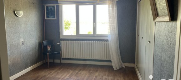 2 Schlafzimmer Haus in Vallentigny, France, Nr. 322237 8