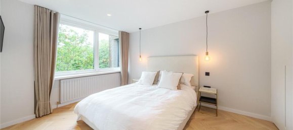 4 bedrooms Commercial property in London, United Kingdom No. 5353 22