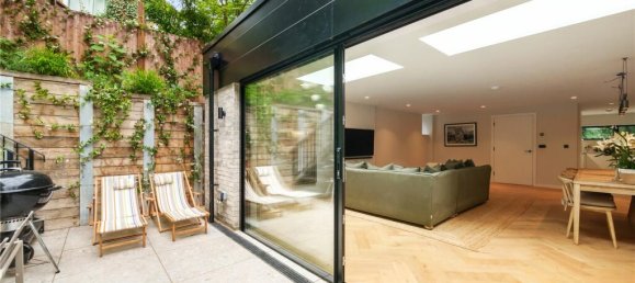 4 bedrooms Commercial property in London, United Kingdom No. 5353 6