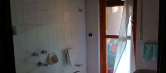 5-salle Appartement à Monza, Italy No. 267957 2