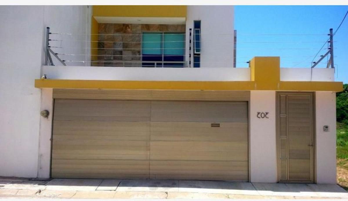 Casa de 3 dormitorios en Veracruz, Mexico No. 208552