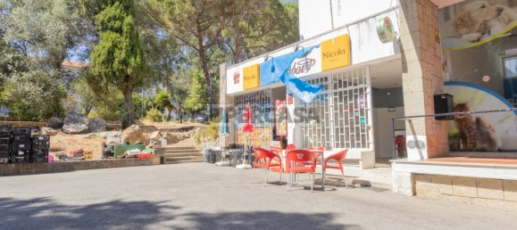 80m² Commercial property in Rio de Mouro, Portugal No. 152602 12