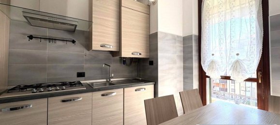 Apartamento T3 em Desio, Italy N.º 378448 6