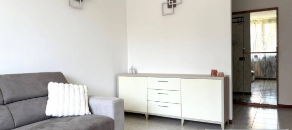 Apartamento T3 em Desio, Italy N.º 378448 3