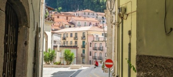 2 Schlafzimmer Wohnung in Campagna, Italy, Nr. 60260 28