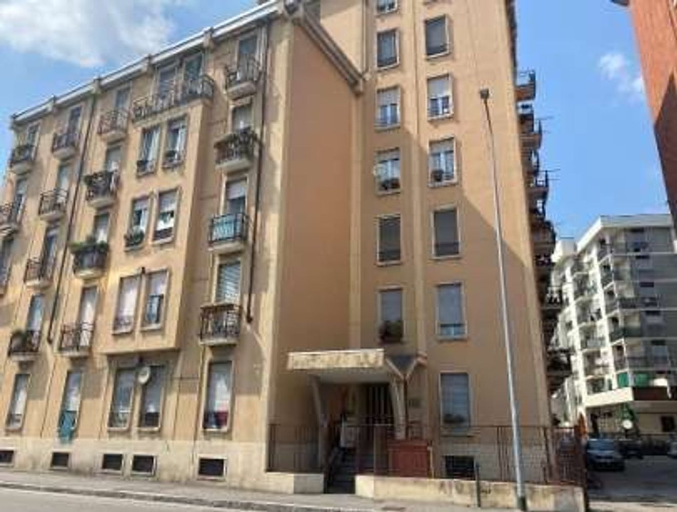 2 rooms Apartment in Baranzate, Italy No. 291508