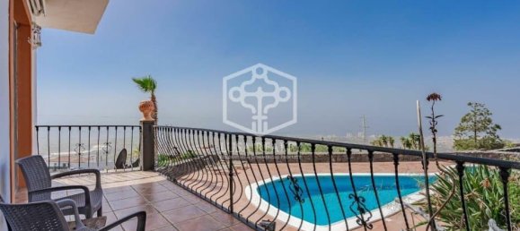 6 bedrooms Villa in Adeje, Spain No. 11383 8