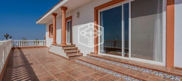 6 bedrooms Villa in Adeje, Spain No. 11383 15