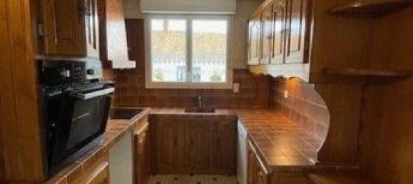 3 bedrooms Villa in Joue-l'Abbe, France No. 304562 4