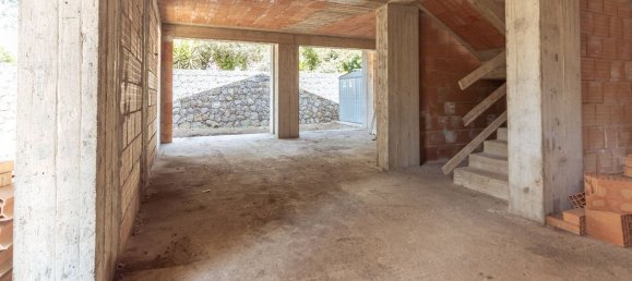 4-salle Villa à Viagrande, Italy No. 279492 3