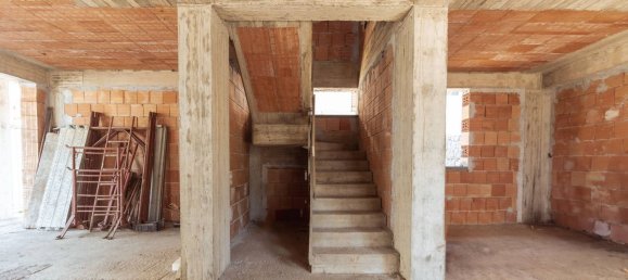 4-salle Villa à Viagrande, Italy No. 279492 12