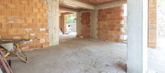 4-salle Villa à Viagrande, Italy No. 279492 10