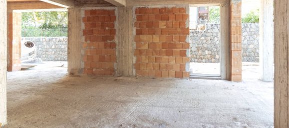 4-salle Villa à Viagrande, Italy No. 279492 7