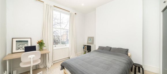 1 bedroom Apartment in London, United Kingdom No. 12831 2