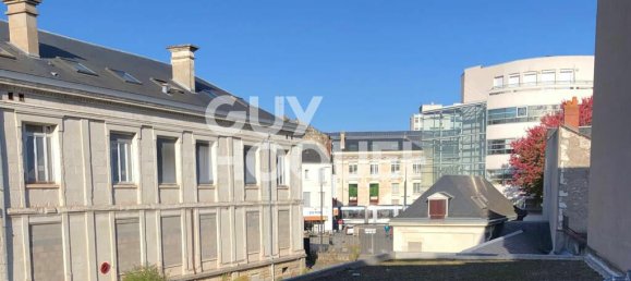 1 bedroom Apartment in Tours, France No. 90353 7