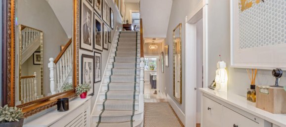 6 bedrooms House in London, United Kingdom No. 13985 7