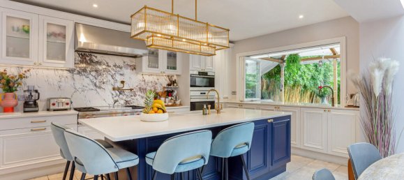 6 bedrooms House in London, United Kingdom No. 13985 2