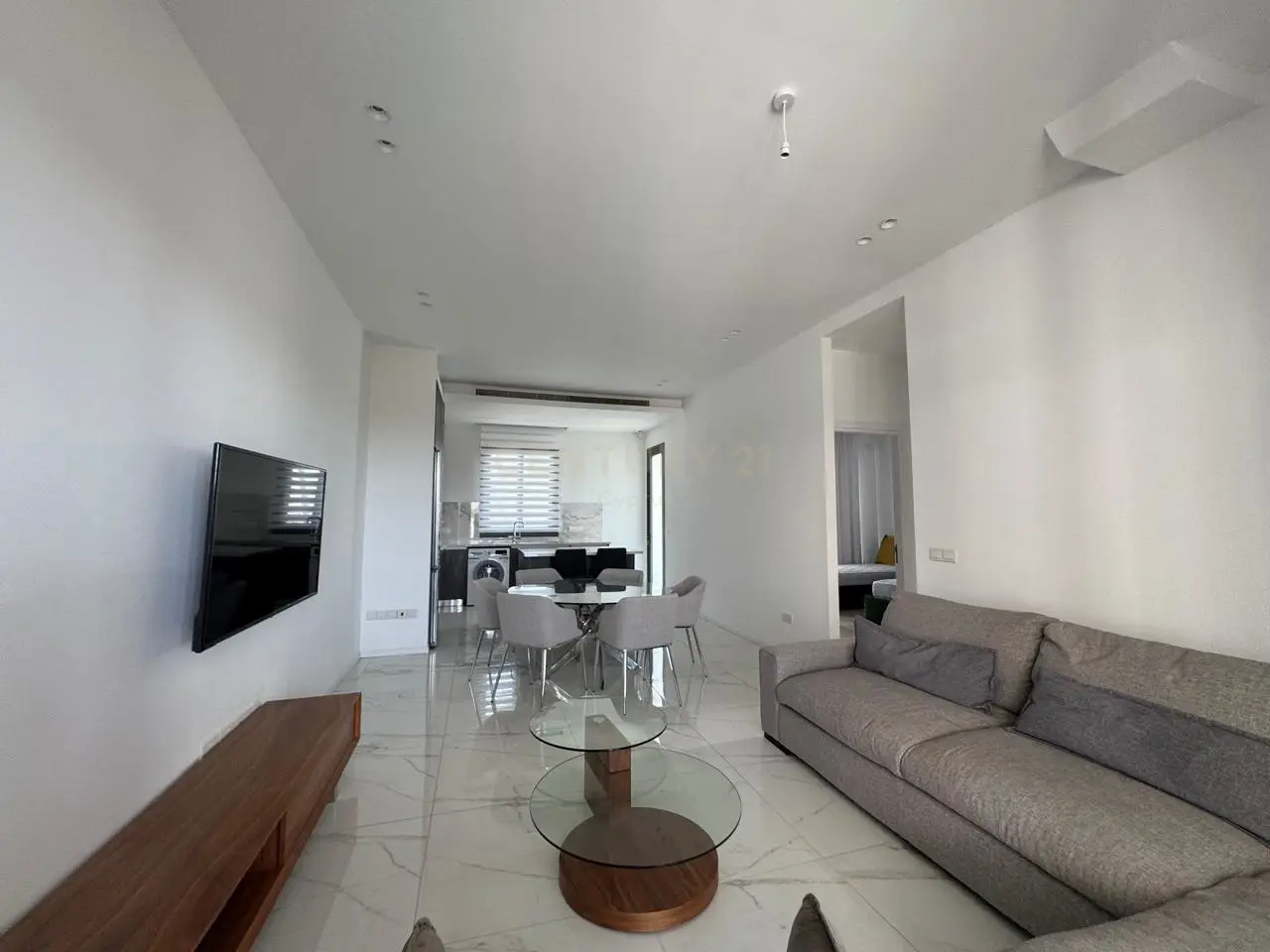 Apartamento de 2 dormitorios en Germasogeia, Cyprus No. 3854