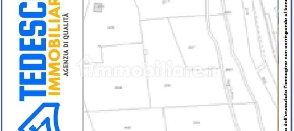 5 rooms Apartment in Avellino, Italy No. 303223 3