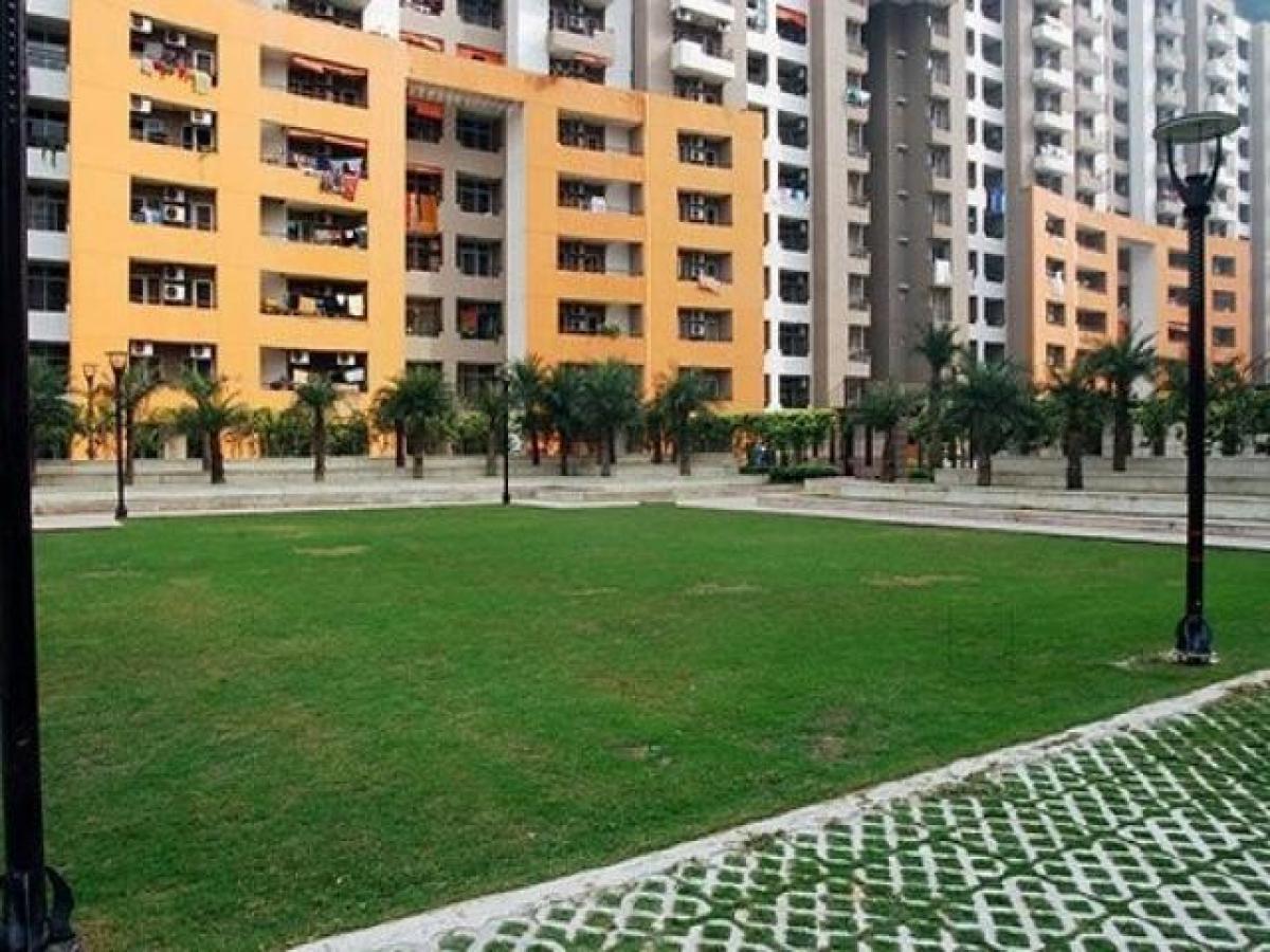 3 bedrooms House in Ghaziabad, India No. 48052