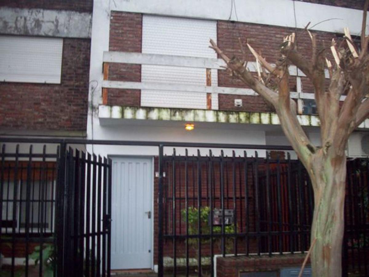 Studio in Bermudez, Argentina No. 5864