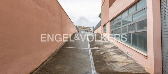  Garage in Rome, Italy No. 130482 6