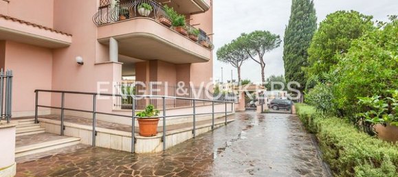  Garage in Rome, Italy No. 130482 10