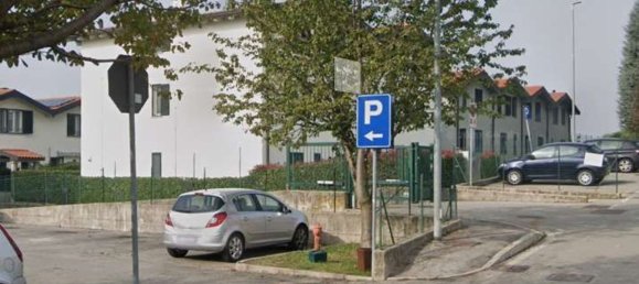 2غرفة شقة في Guanzate, Italy رقم 8392 10