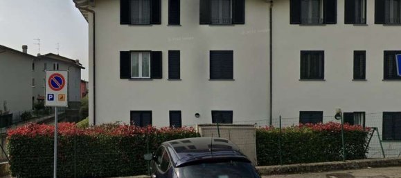 2غرفة شقة في Guanzate, Italy رقم 8392 9