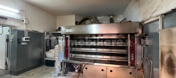 3-salle Propriété commerciale à Sant'Antonio Abate, Italy No. 283529 3