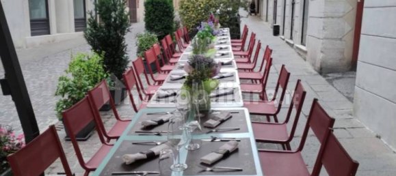 Propriété commerciale à Bassano del Grappa, Italy 150m² No. 285065 17