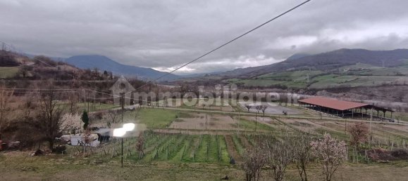 5 rooms Building in Travo, Italy No. 87454 8