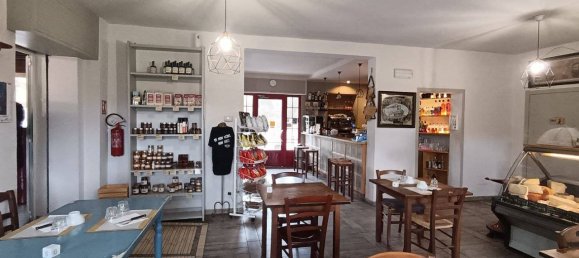 5 rooms Building in Travo, Italy No. 87454 24