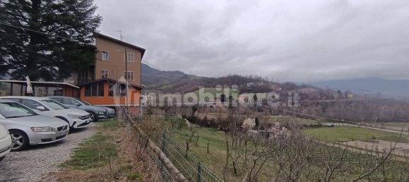 5 rooms Building in Travo, Italy No. 87454 7