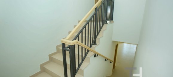 3 bedrooms Villa in Dubai Land, UAE No. 33329 12