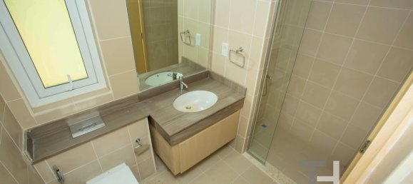 3 bedrooms Villa in Dubai Land, UAE No. 33329 15