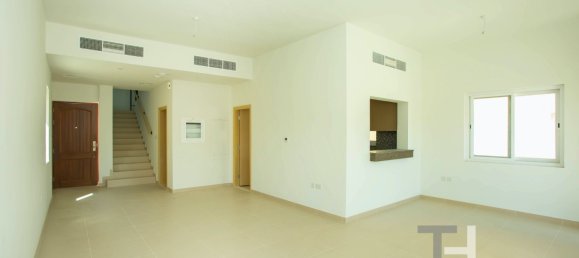 3 bedrooms Villa in Dubai Land, UAE No. 33329 5