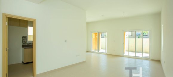 3 bedrooms Villa in Dubai Land, UAE No. 33329 6